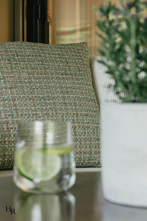 Textilien und Accessoires – Wohnung Zürichberg | Hendrik Ritschel Interior Design